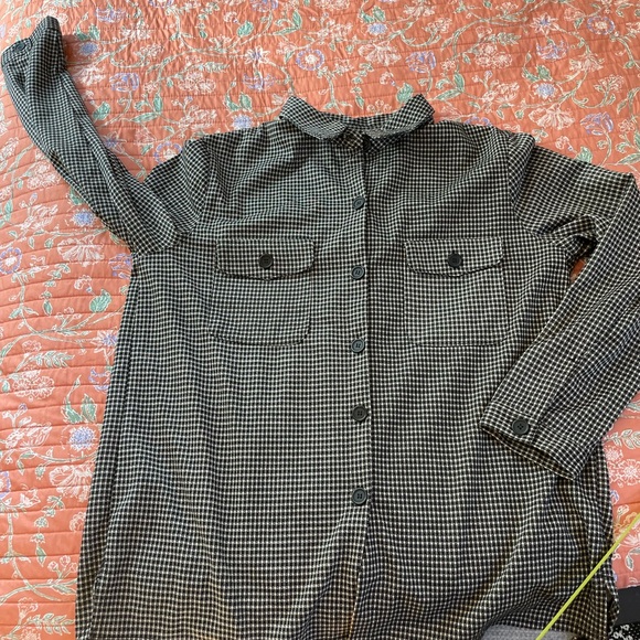 Max Studio Super Soft Flannel Button Down Shirt - Picture 6 of 8